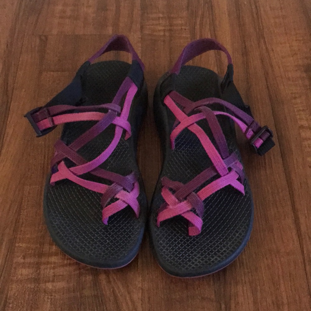 Chacos size W7
